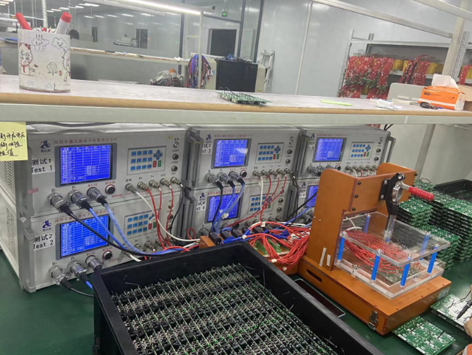 精准把控锂电池性能的测试系统_锂电池综合测试仪